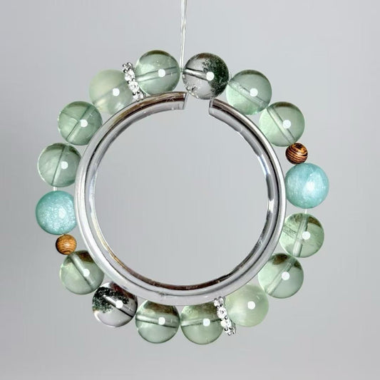 Wood Element Healing Bracelet — Green Crystals & Agarwood Beads for Grounding Energy