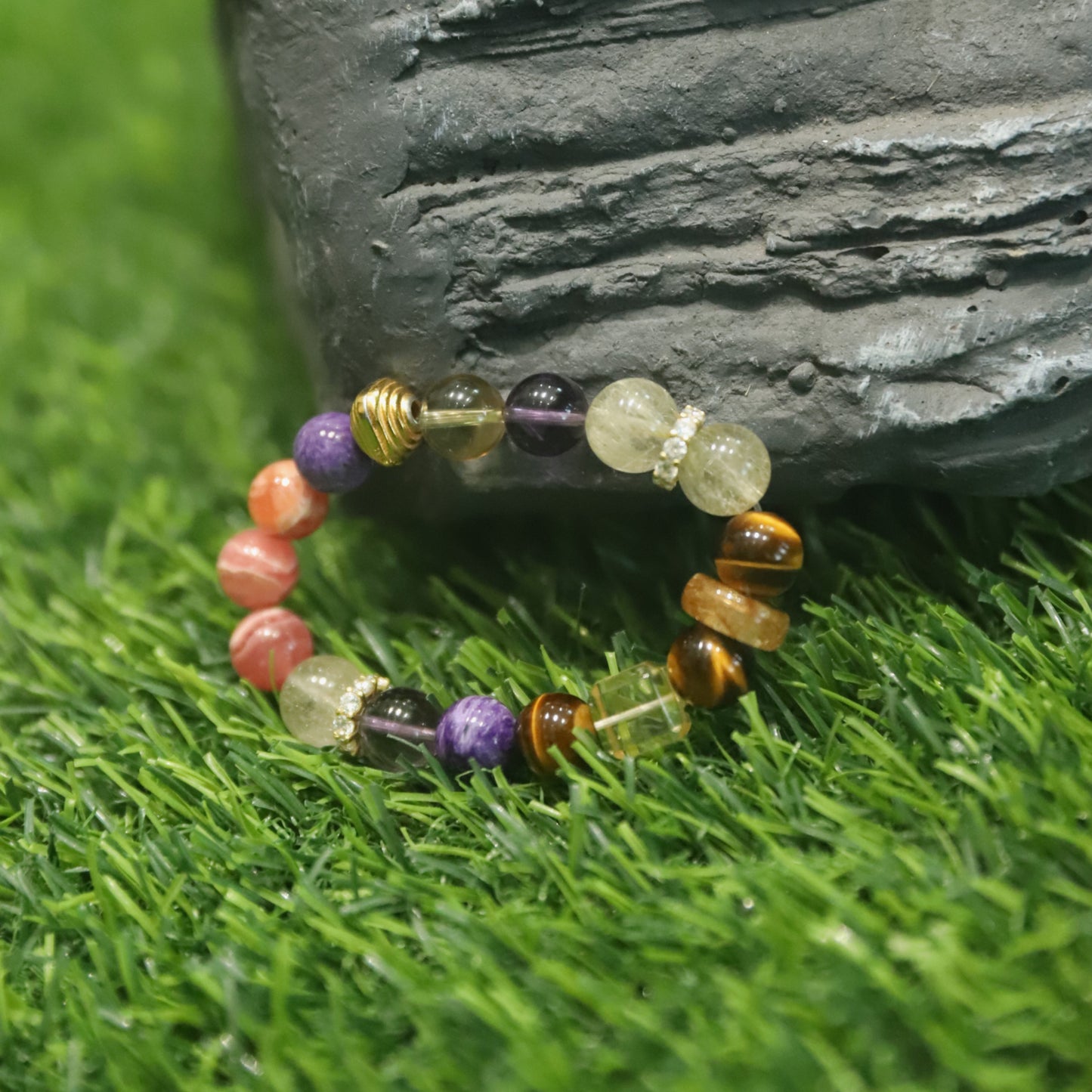 10mm Golden Rutilated Quartz Stretch Round Bead Bracelet | Natural Crystal