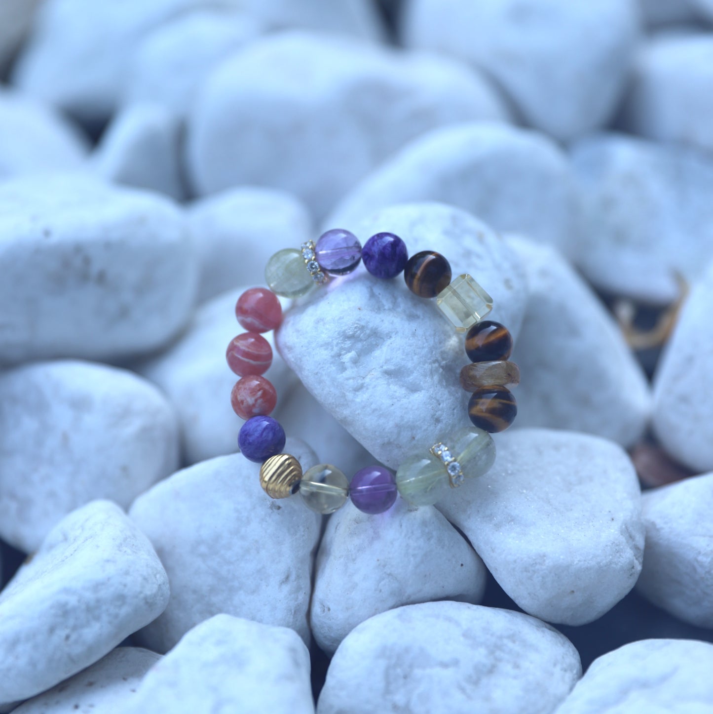 10mm Golden Rutilated Quartz Stretch Round Bead Bracelet | Natural Crystal