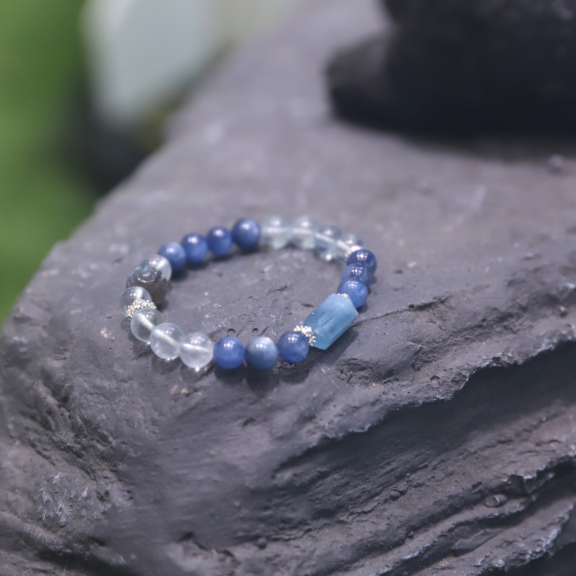 Spacetime Mineral 8mm Kyanite Labradorite Aquamarine Healing Power Beaded Bracelet | Natural Crystal