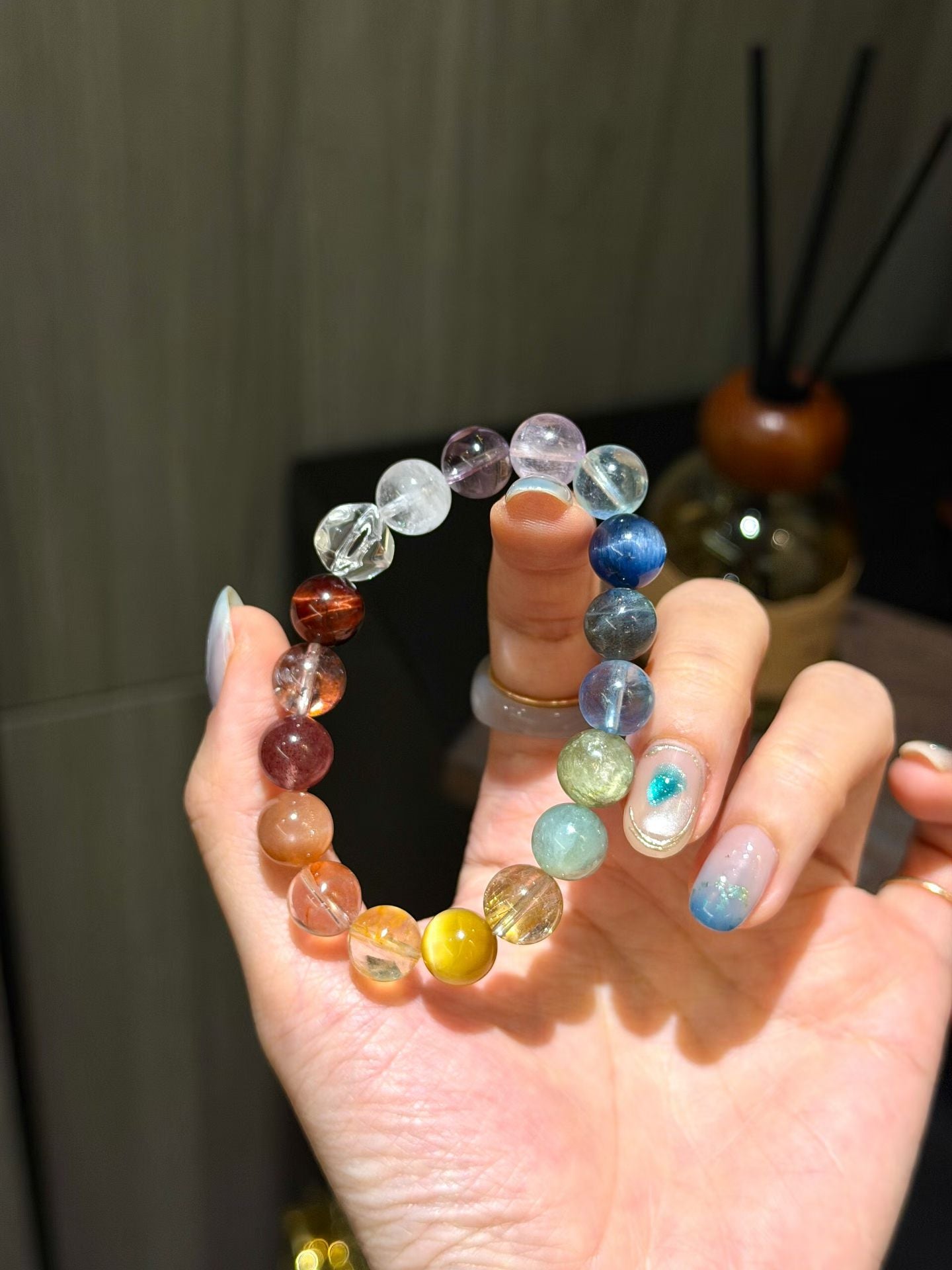 Synergy 18-Crystal Energy Bracelet – Holistic Healing & Daily Mindfulness