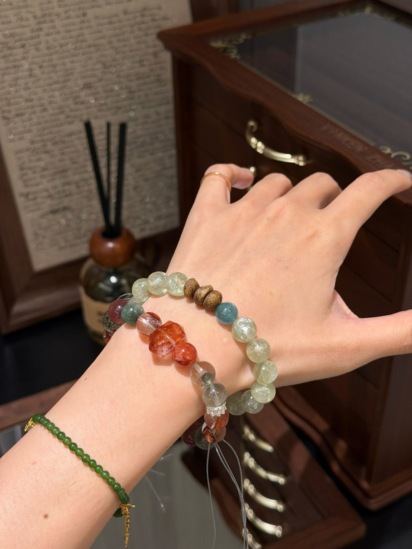 Natural Multi-Green & Healing Quartz Crystal Bead Bracelet
