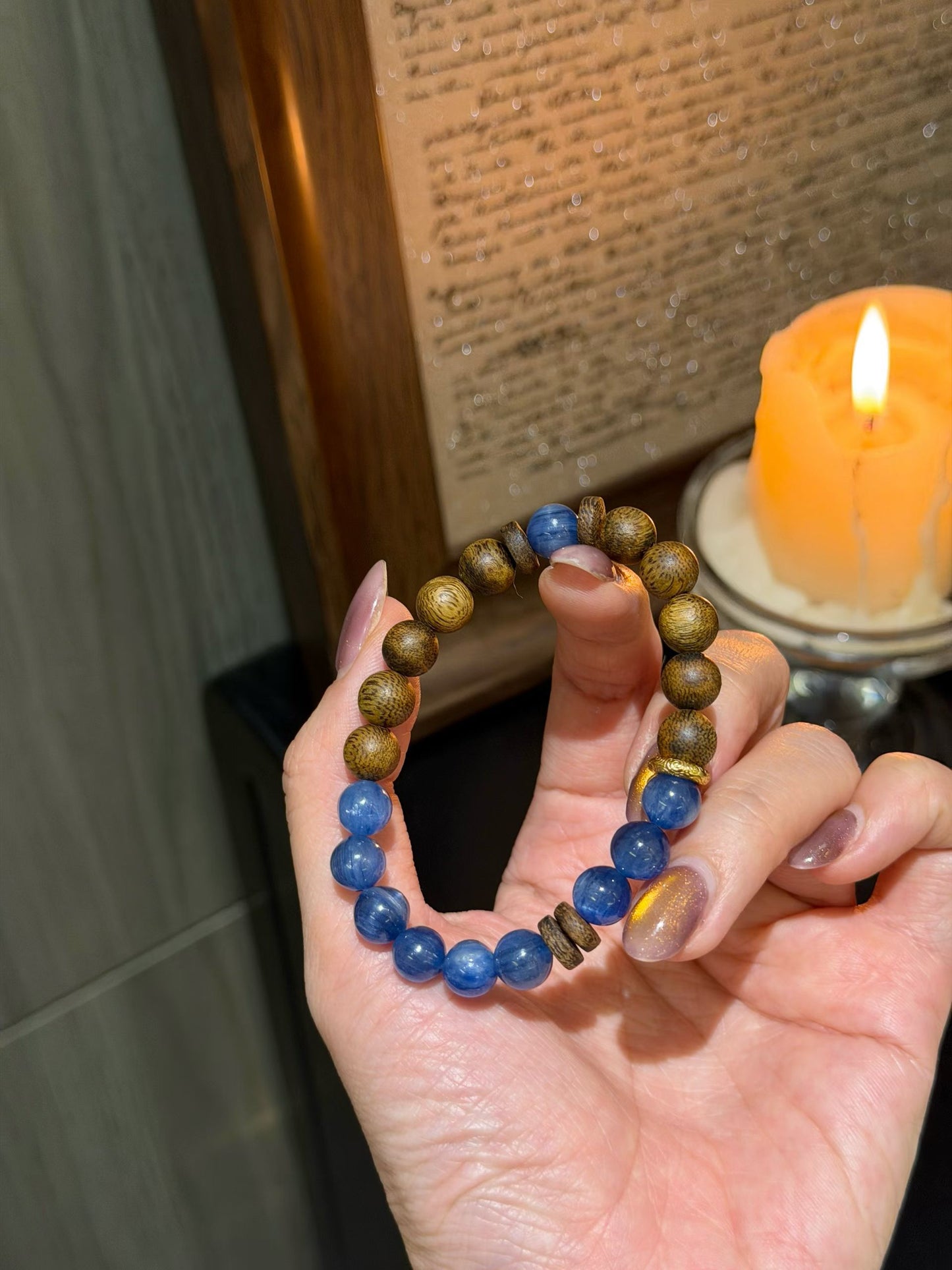 Agarwood & Blue Kyanite Bracelet – For Communicators, Leaders & Seekers of Inner Calm | Unisex Crystal Healing Jewelry