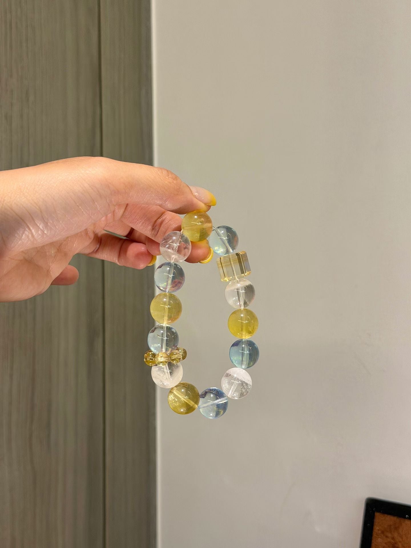 Clear Energy Alignment Crystal Bracelet for Dreamers, Creators & Goal-Getters